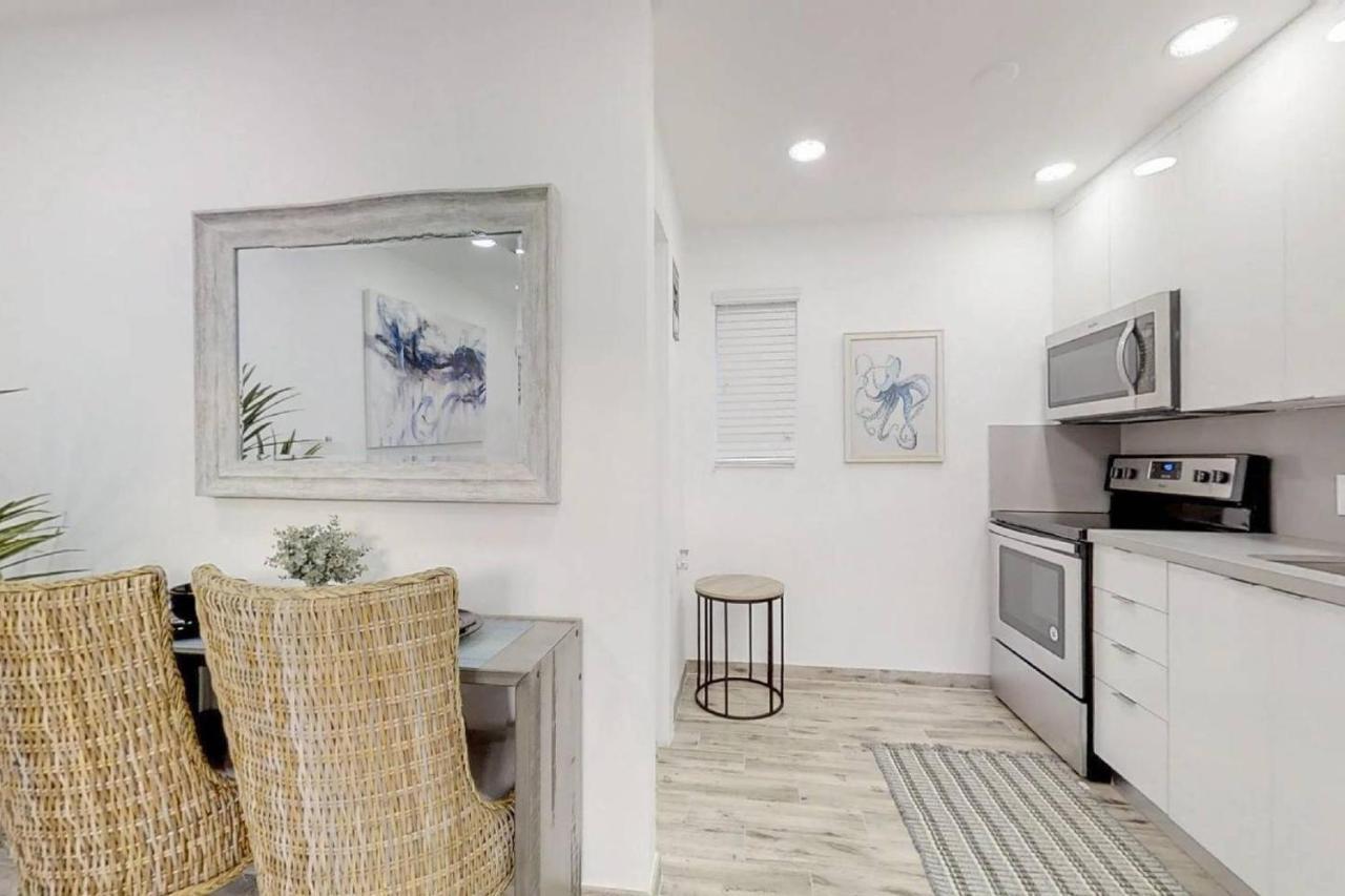 Lovely 1Br W Parking Space & Walk To The Beach #7 Hollywood Dış mekan fotoğraf