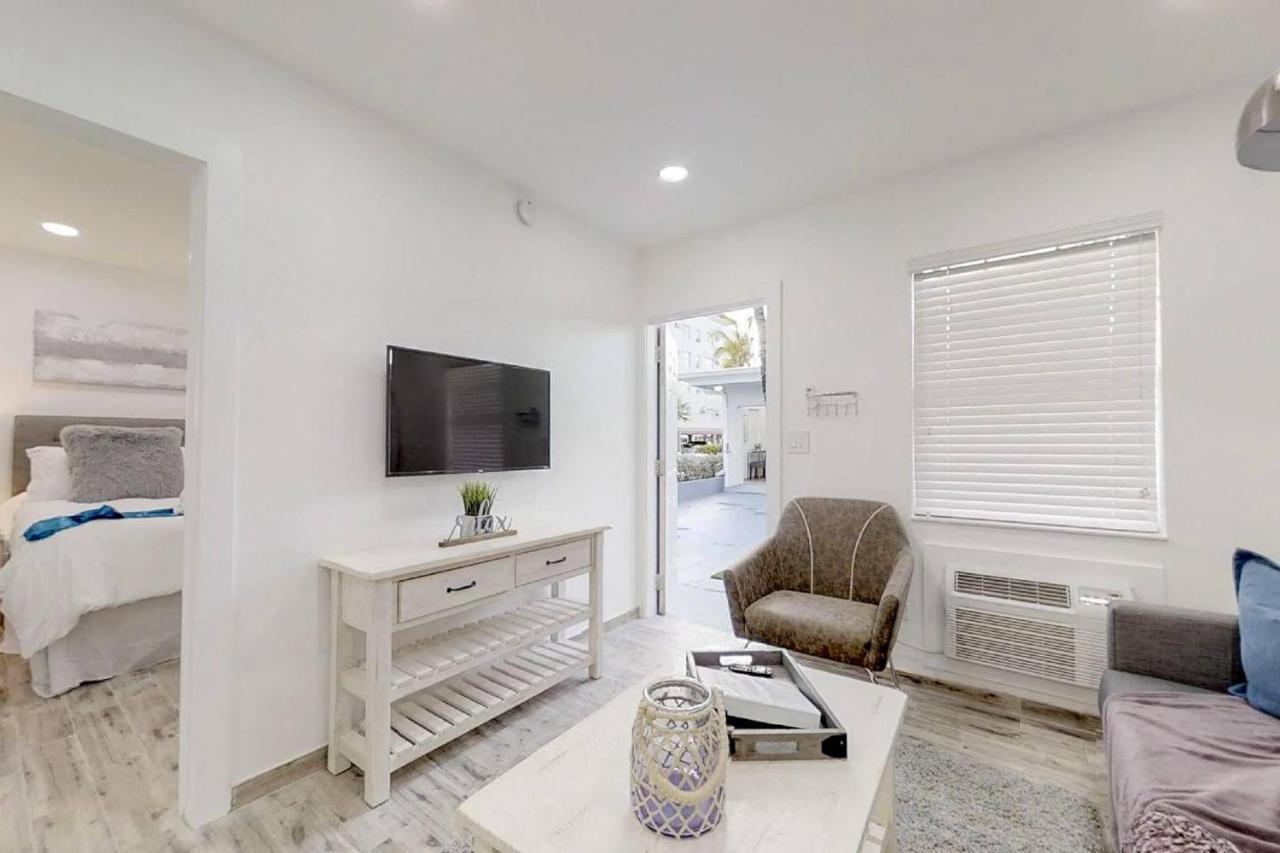 Lovely 1Br W Parking Space & Walk To The Beach #7 Hollywood Dış mekan fotoğraf